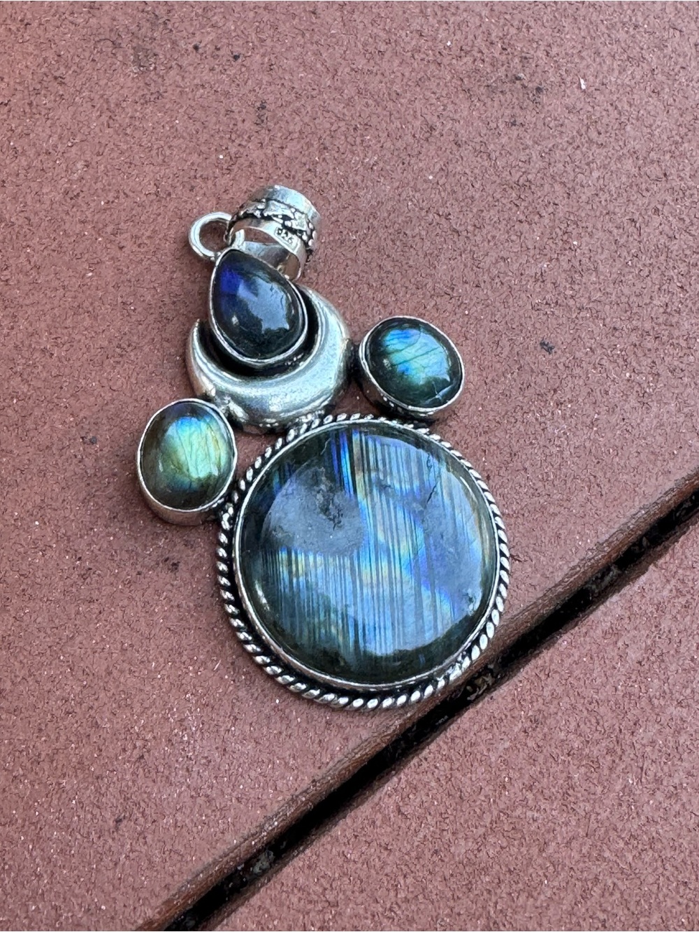 Fiery Labradorite Pendant in 925 Silver